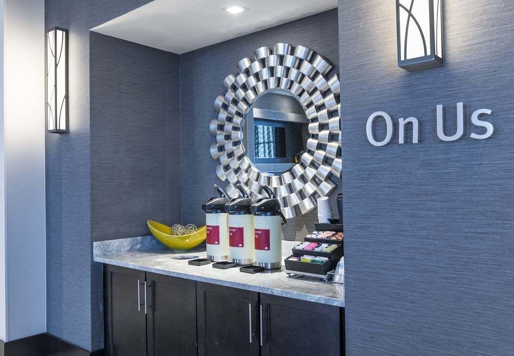 Towneplace Suites By Marriott Boston Logan Airport/Chelsea Eksteriør billede