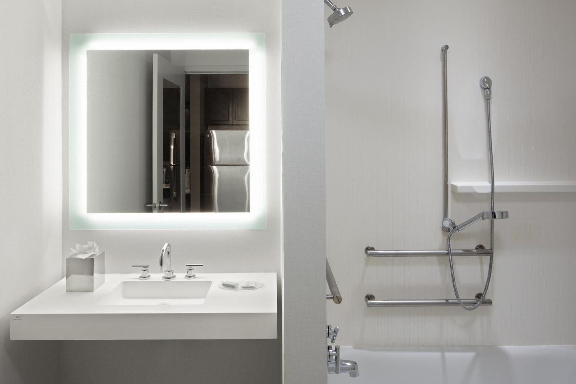 Towneplace Suites By Marriott Boston Logan Airport/Chelsea Eksteriør billede