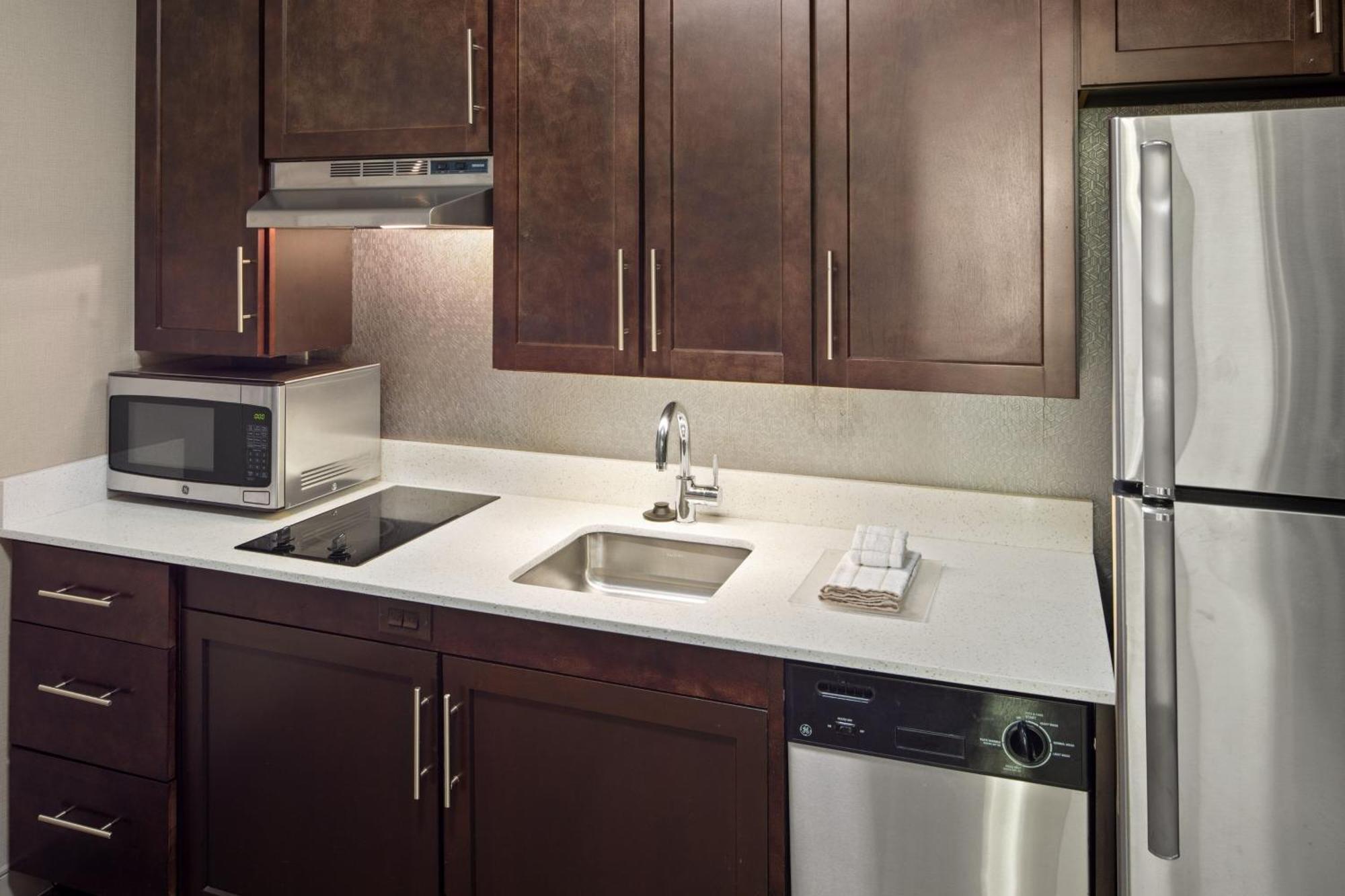 Towneplace Suites By Marriott Boston Logan Airport/Chelsea Eksteriør billede