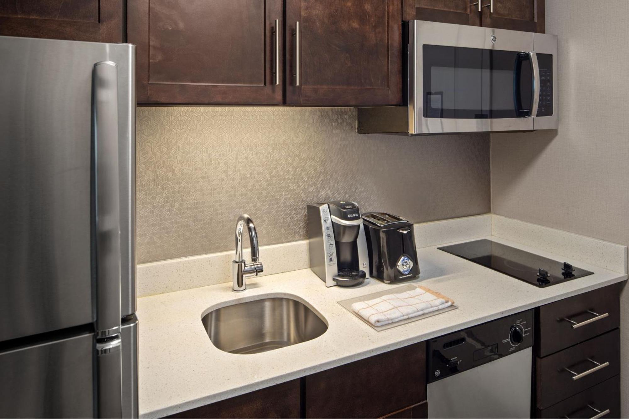 Towneplace Suites By Marriott Boston Logan Airport/Chelsea Eksteriør billede